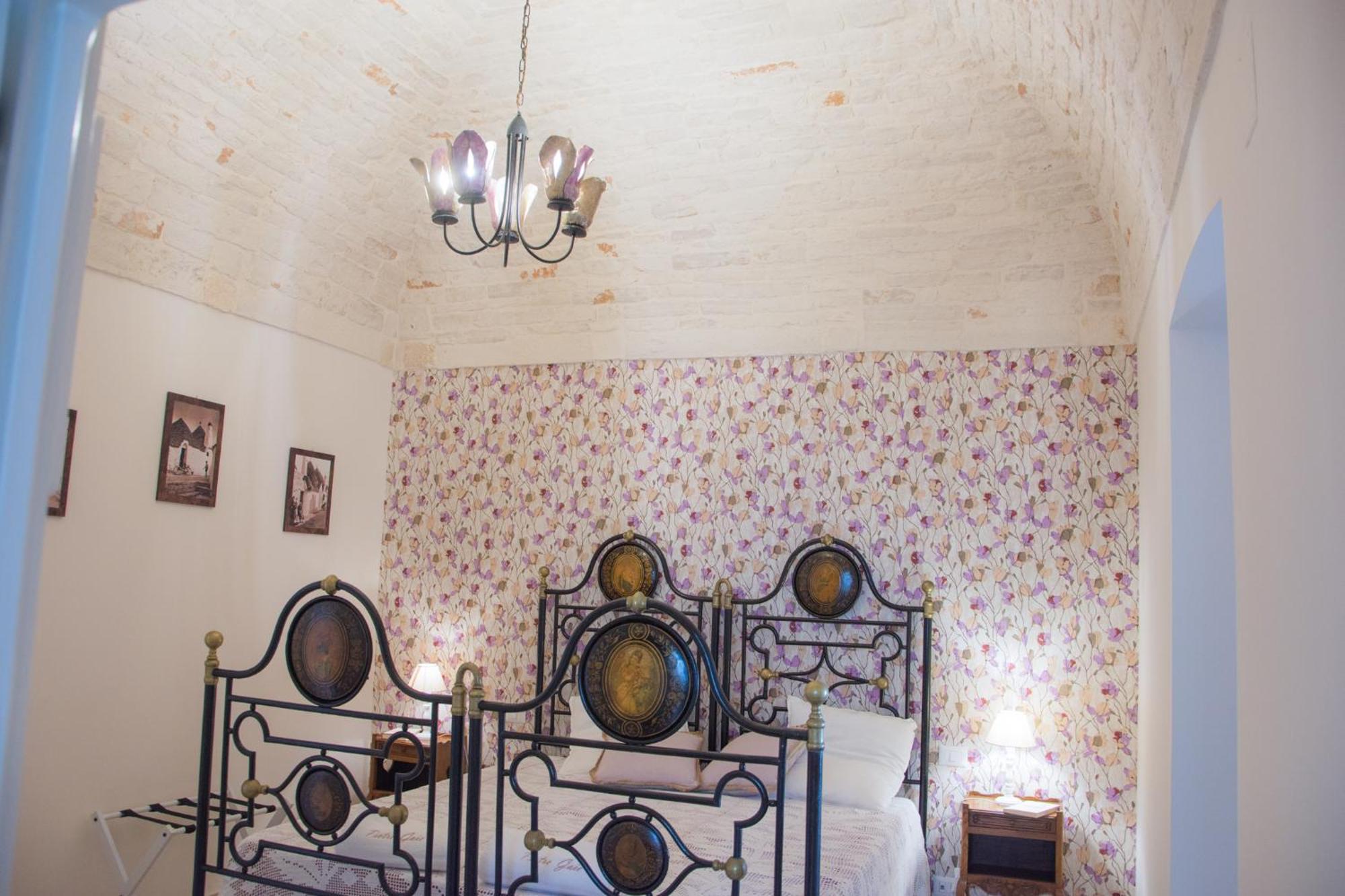 Pietre Gaie Villa Alberobello Bagian luar foto
